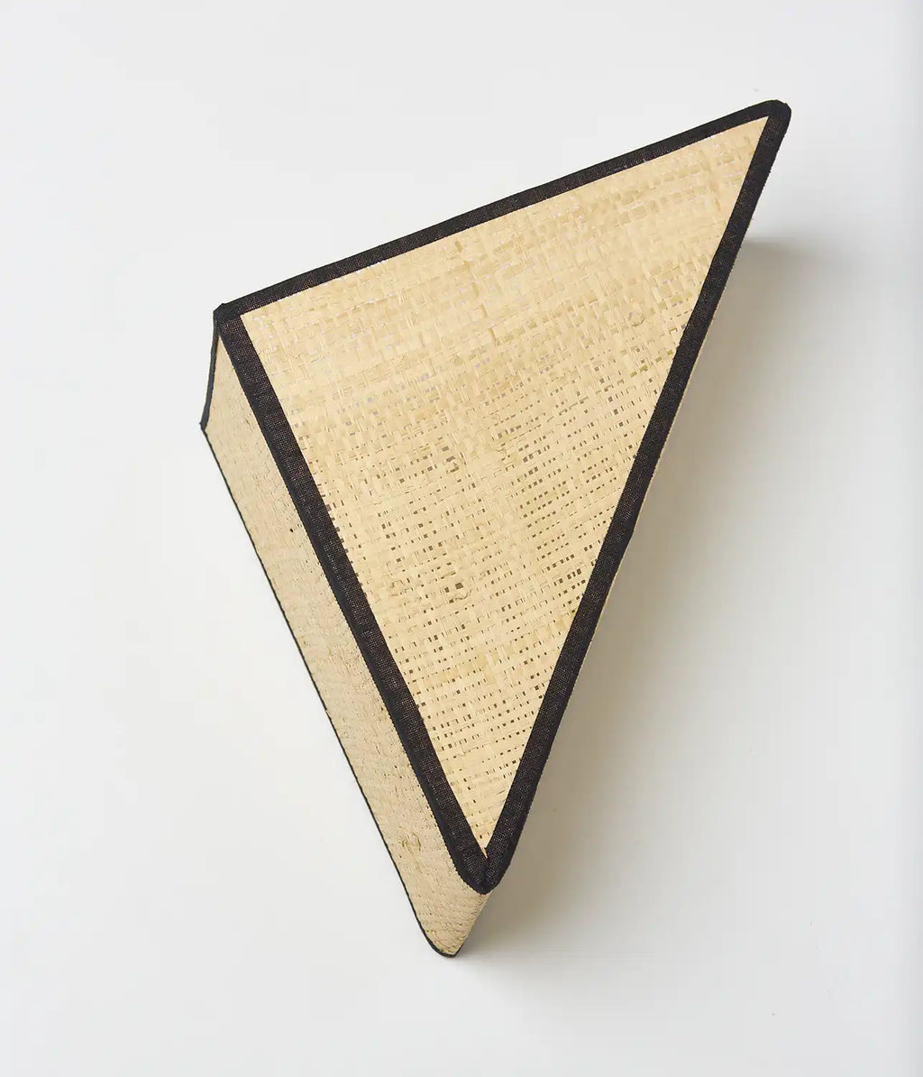 lampara aplique triangulo 02