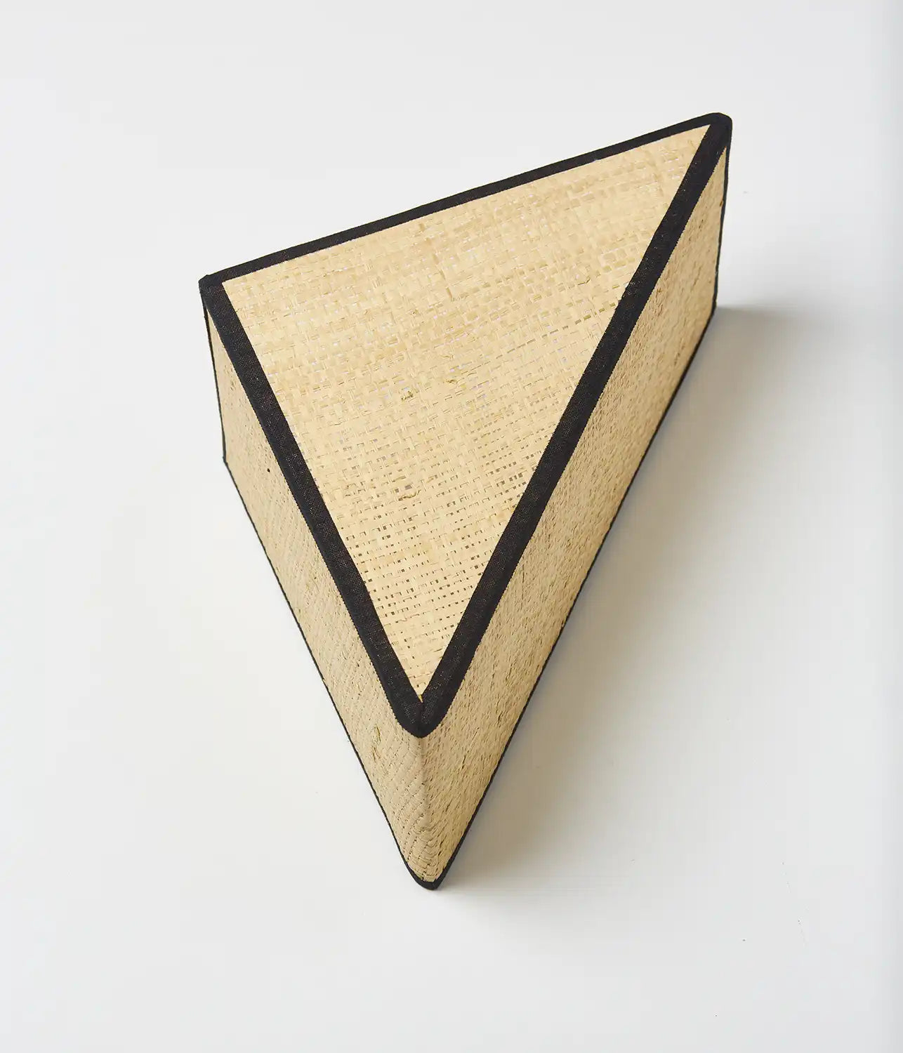 lampara aplique triangulo 04
